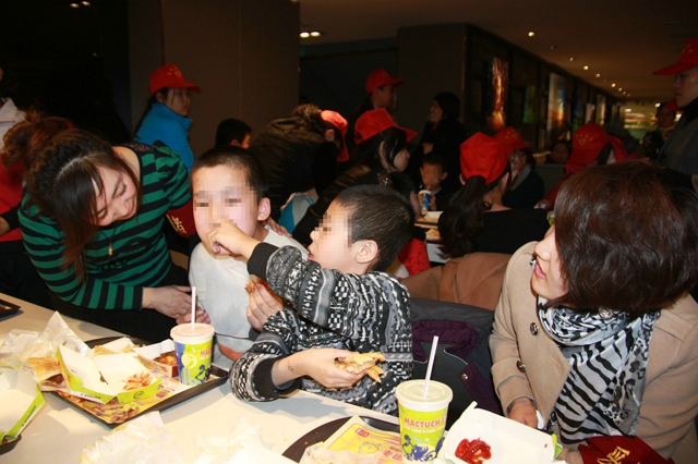 2013年03月31日世界自闭症日活动